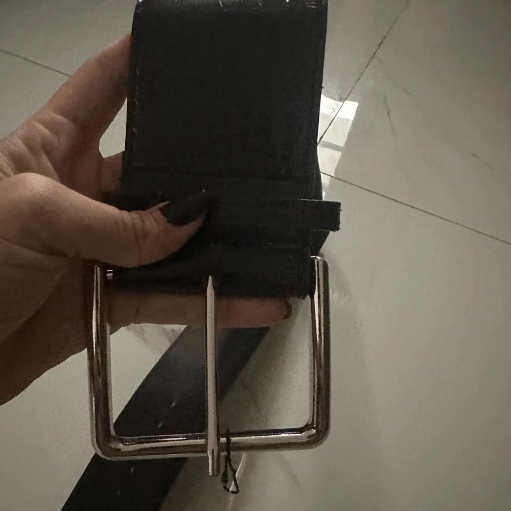 Zara Black Leather Belt Bag